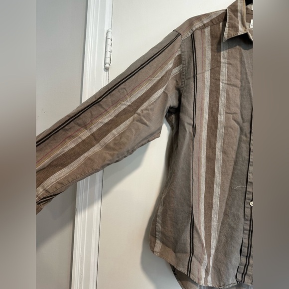 Lord & Taylor Men’s Vertical Striped Khaki Business Shirt. Pocket. - Picture 8 of 12